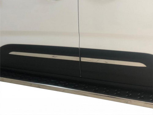 Dekorativní nerez lišty dveří Peugeot Rifter