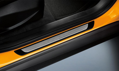 Kryty vnitřních prahů Dacia Duster II <br>-<small> nerez-plast</small>