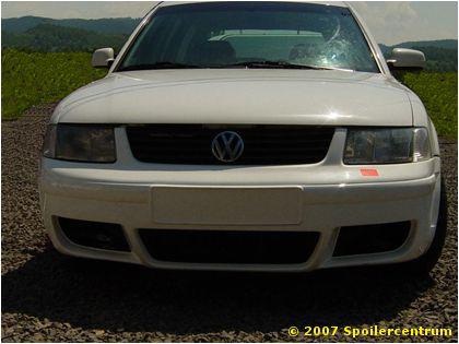Přední nárazník Volkswagen Passat 3B