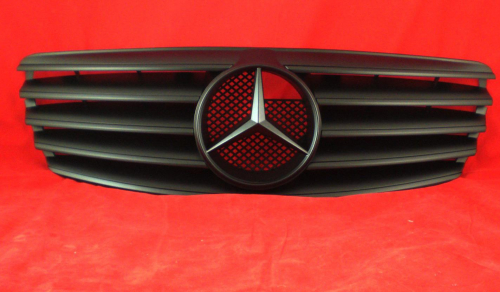 Sportovní maska s logem Mercedes E Class W211, černá matná
