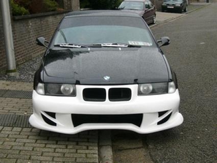 Přední nárazník BMW E36