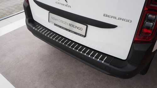 Kryt prahu pátých dveří - nerez+karbon Opel Combo E