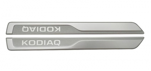 Kryty zadních prahů s nástavci Škoda Kodiaq <br>-<small> vypískované logo</small>