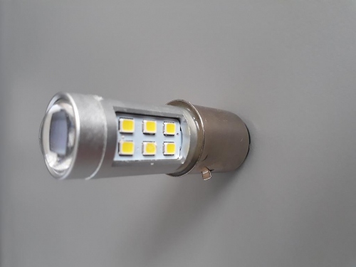 LED autožárovka Ba20D