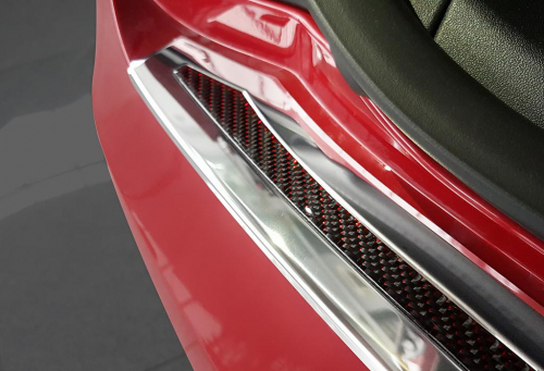 Kryt prahu zadních dveří Tesla S - nerez-červený karbon