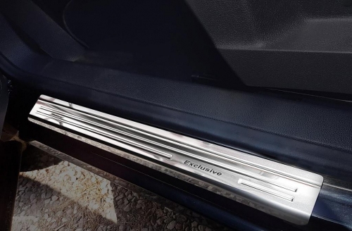 Nerez kryty prahů VW Tiguan I