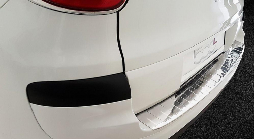 Kryt prahu zadních dveří Fiat 500 L facelift