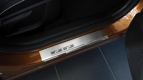 Kryty prahů-nerez Mitsubishi Grandis