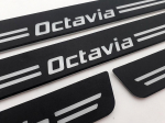 LED podsvětlené prahové lišty Škoda Octavia II