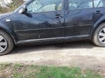 Plastové prahy VW Golf IV 5dvéř. / Combi