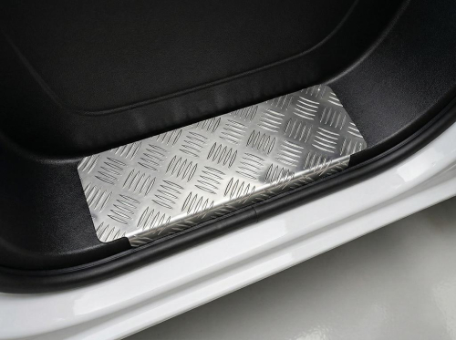 Kryty prahů-nerez, přední Renault Master IV