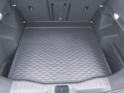 RIGUM gumová vana do kufru Ford Explorer EV