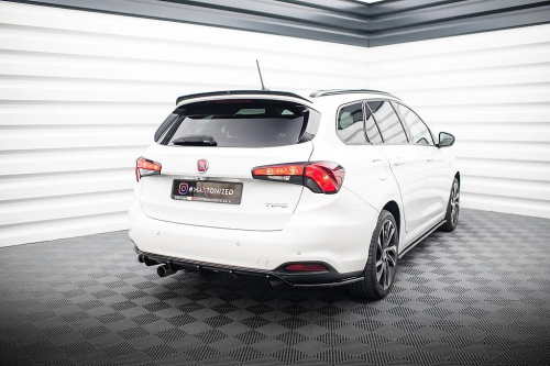 Nástavky zadního nárazníku Fiat Tipo Combi S-Design 