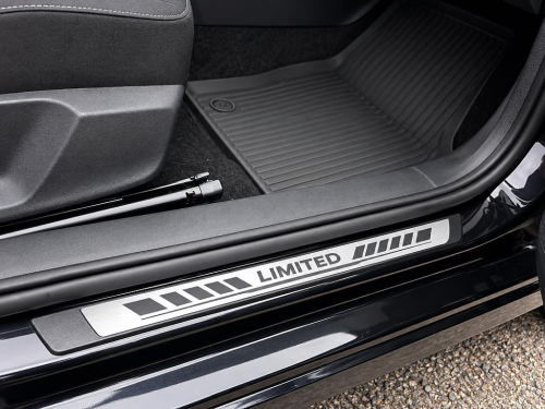 Dekorativní kryty prahů s nápisem LIMITED pro Škoda Octavia III / IV