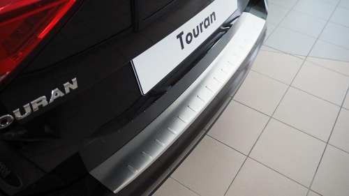 Kryt prahu zadních dveří - pattern nerez VOLKSWAGEN TOURAN III