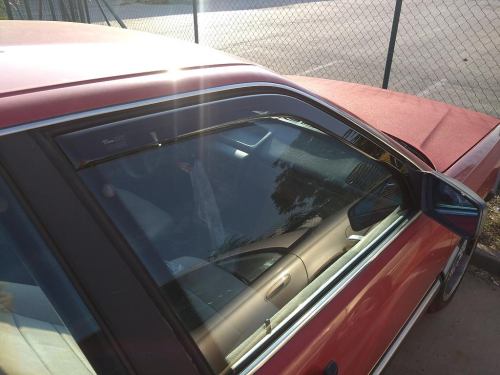 Deflektory-ofuky oken Audi 100 C3 4dvéř.