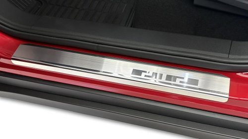 Kryty prahů-nerez Bestune T77