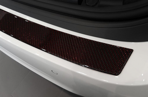 Kryt prahu zadních dveří BMW 4er F36 Gran Coupé - karbon, červený