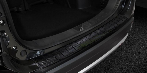 Karbonový kryt prahu zadních dveří Mitsubishi Outlander III