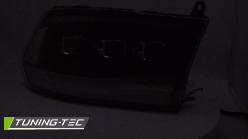 Přední LED světla s denním svícením a dynamickým blinkrem pro Dodge Ram 1500