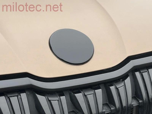 Kryt emblému - přední, černý lesklý Škoda Kodiaq I / facelift