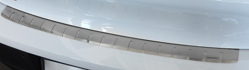 Kryt prahu pátých dveří - nerez PEUGEOT 208 II 