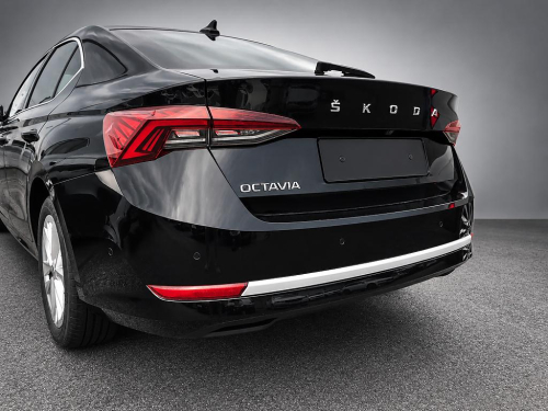 Lišta zadního nárazníku Škoda Octavia IV sedan - stříbrná