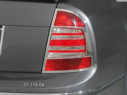 Rámečky zadních světel Škoda Superb I - chrom