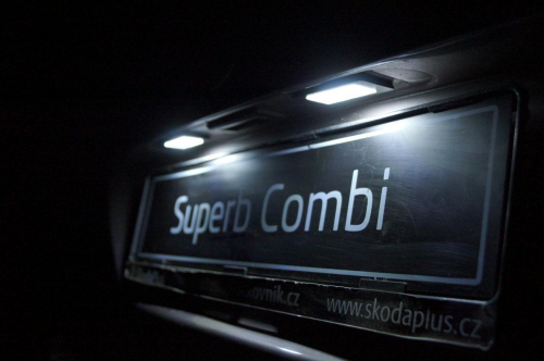 LED osvětlení SPZ Škoda Superb II kombi