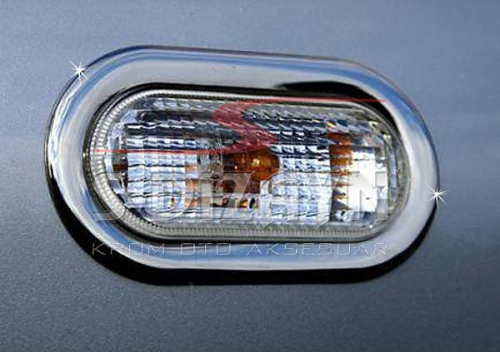 Nerez rámečky kolem bočních blikačů Ford Fusion