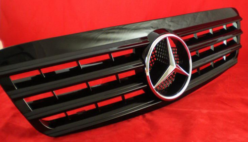 Sportovní maska s logem Mercedes S Class W220, černá lesklá