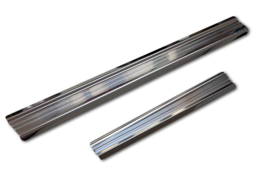Kryty prahů-nerez+plast Byd Seal u Dm-i