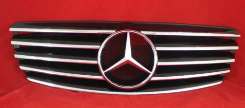 Sportovní maska s logem Mercedes E Class W211, černá-chrom