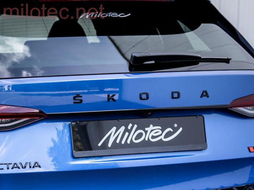 Lišta nad zadní SPZ Škoda Octavia IV 