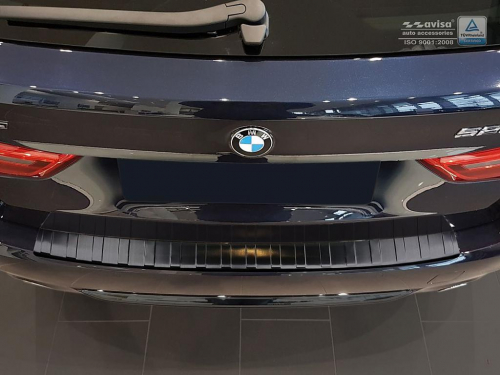 Kryt prahu zadních dveří BMW 5 serie G31 touring - černý grafit