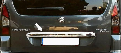Nerez kryt madla zadních dveří Peugeot Partner Tepee / Citroen Berlingo II