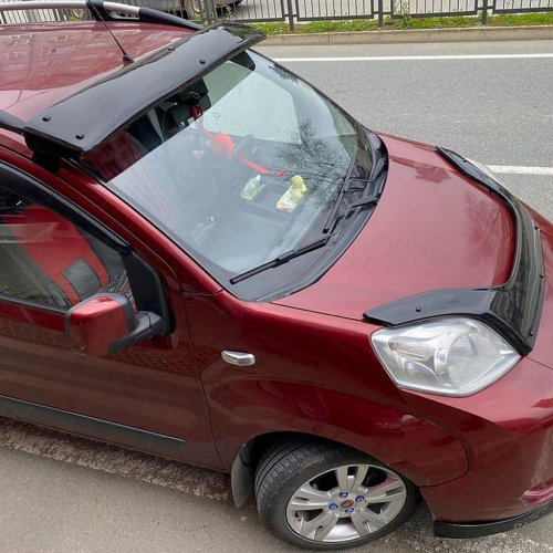Sluneční clona nad čelní sklo Citroen Nemo