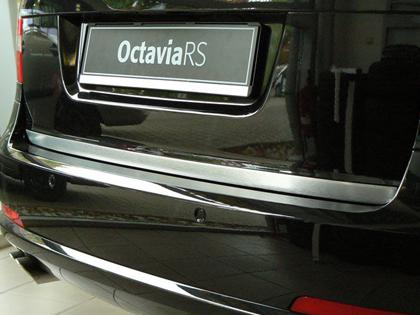 Lišta zadní - nerez Škoda Octavia II