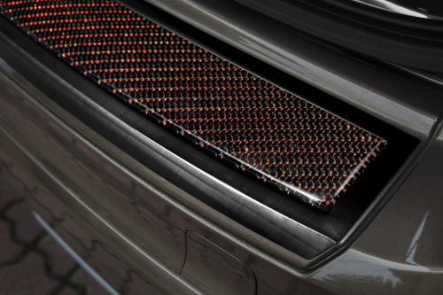 Kryt prahu zadních dveří Volvo XC60 facelift - grafit nerez-červený karbon