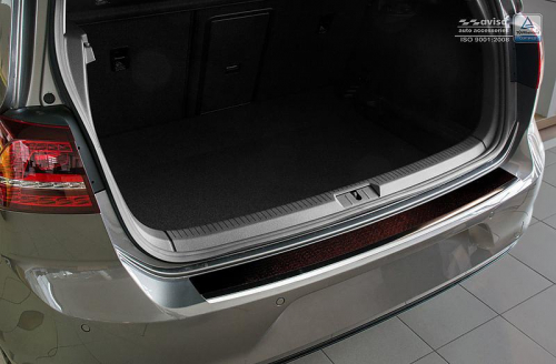 Kryt prahu zadních dveří Volkswagen Golf VII 3/5dv. - nerez / karbon - červený