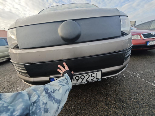 Zimní clona do nárazníku VW T6