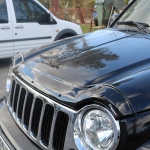 Plexi lišta přední kapoty Jeep Cherokee