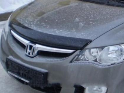 Plexi lišta přední kapoty Honda Civic VIII sedan