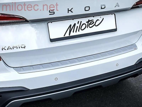 Kryt prahu zadních dveří Škoda Kamiq Facelift - stříbrný matný