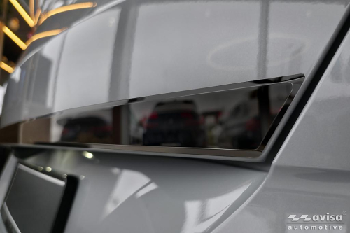 AVISA nerez lišta hrany dveří kufru BMW X3 IV (G45) - černý lesk