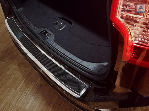 Kryt prahu zadních dveří Volvo XC60 facelift - nerez / karbon