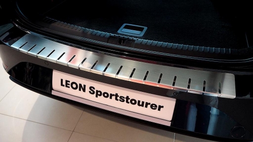 Kryt prahu pátých dveří - nerez Seat Leon IV Kombi