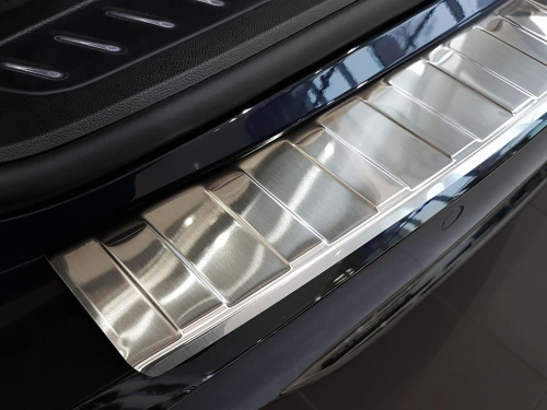 Kryt prahu zadních dveří BMW 5 serie G31 touring 