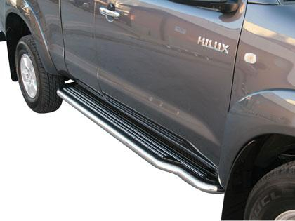 Boční nerezové nášlapy Toyota Hilux VII, Extra Cab