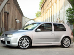 Prahy Volkswagen Golf 4 R32 styl 3/5dvéř.